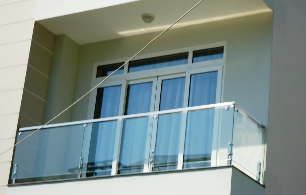 làm lan can kính tại Đà Nẵng